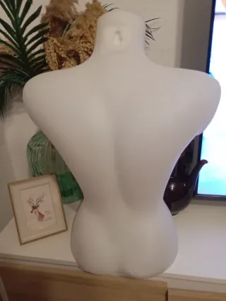 Maniquí Torso Mujer Blanco