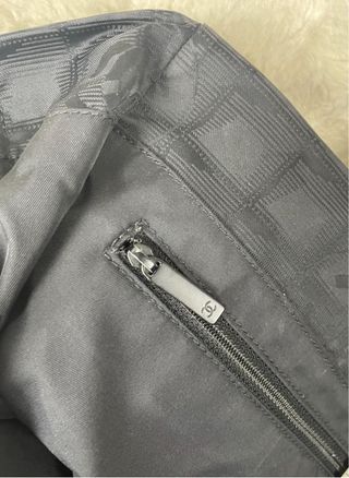 Borsa tote Chanel modello Travel Line Vintage