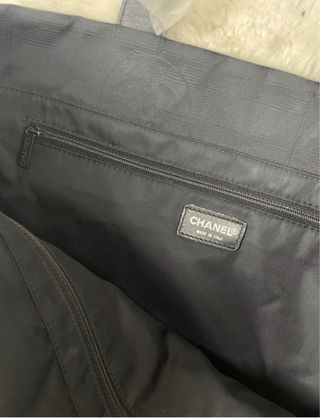 Borsa tote Chanel modello Travel Line Vintage