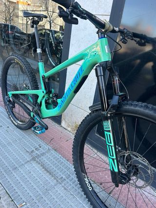 Santa Cruz Megatower Talla L