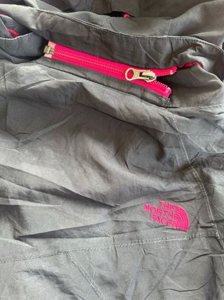 Giacca The North Face Impermeabile Nero/Magenta