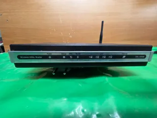 Router D-Link DSL-2640B usato