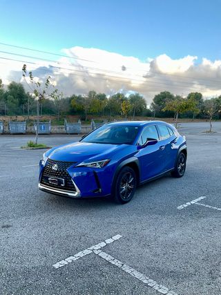 Lexus UX 2.0 250h Business