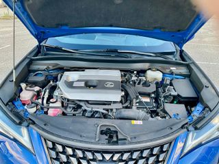 Lexus UX 2.0 250h Business