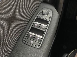 Renault Captur Techno 1.6 E-Tech 145CV Auto HEV