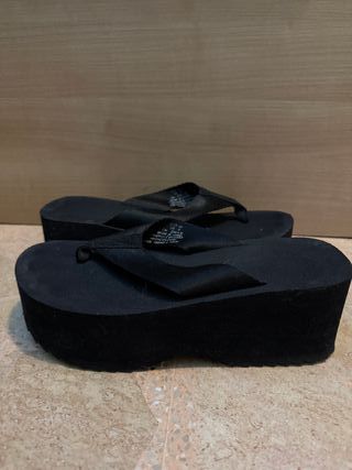 Sandalias plataforma negras talla 40