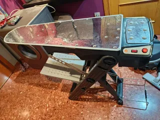 Tabla de planchar eléctrica