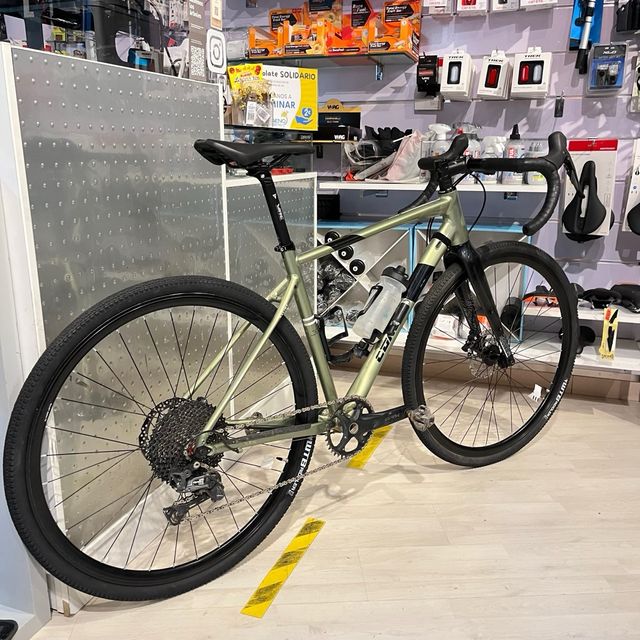 Bicicleta Conor Kalima 2024