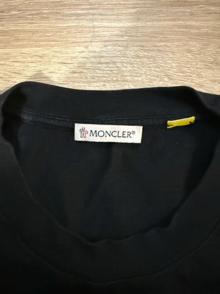 Camiseta Moncler Negra
