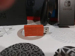 Nintendo Switch Neón + 3 Juegos