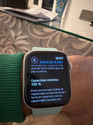 Apple Watch SE GPS + Cellular 44mm