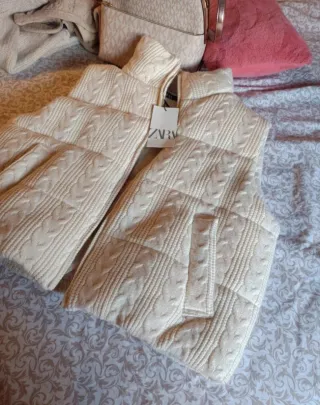 Chaleco punto Zara beige