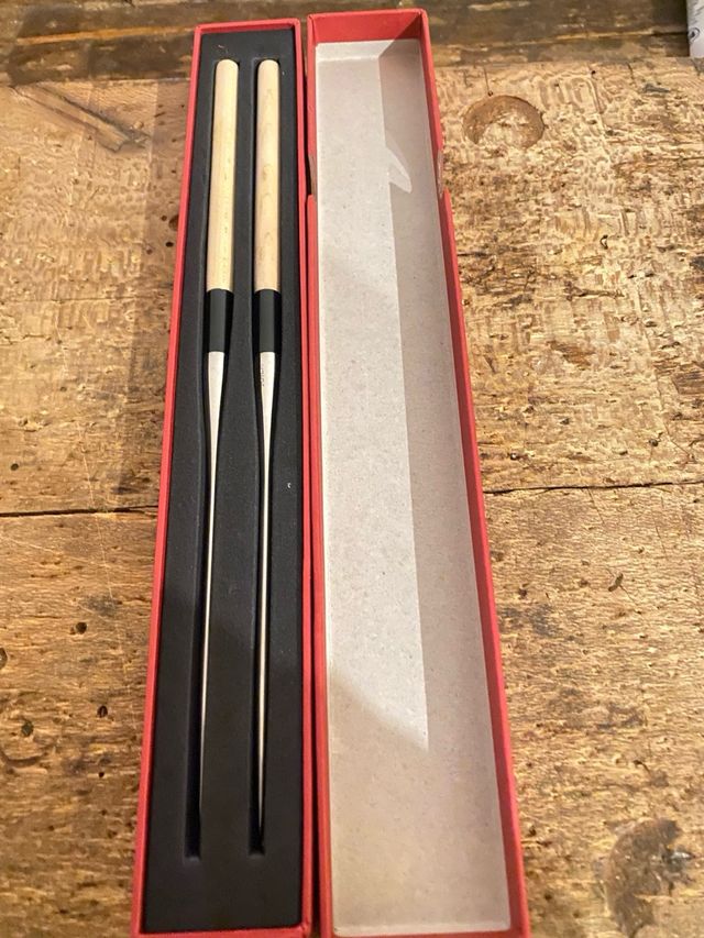 Bacchette giapponesi in legno e metallo