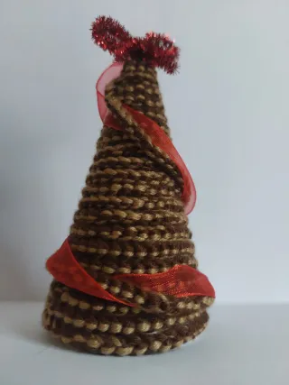 Albero di Natale uncinetto decorato 11 cm