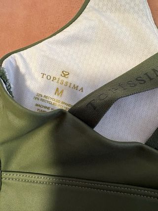 Mono deportivo Stronger verde