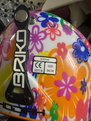 Casco de esquí Briko