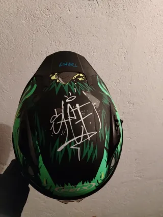 Casco integrale con interfonoBluetooth gia montato