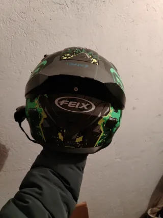 Casco integrale con interfonoBluetooth gia montato