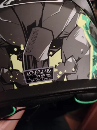 Casco integrale con interfonoBluetooth gia montato