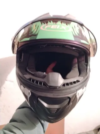 Casco integrale con interfonoBluetooth gia montato