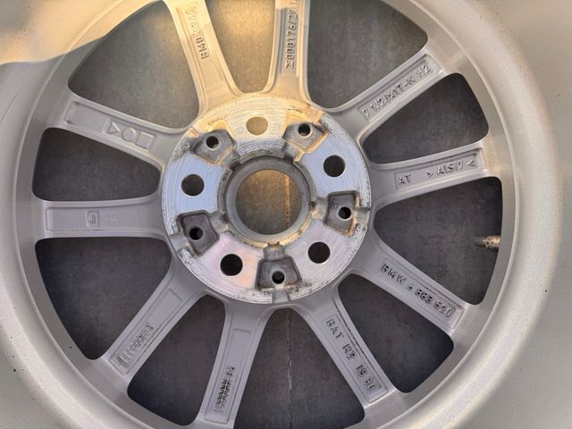 Llantas BMW 17 Originales con Neumáticos