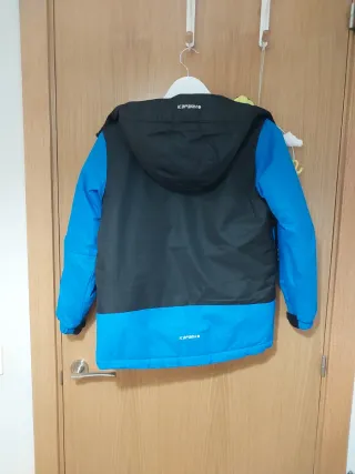 Cazadora niño azul y negro 140/150cm