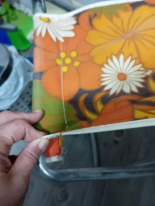 Sedie da spiaggia vintage a fiori arancioni