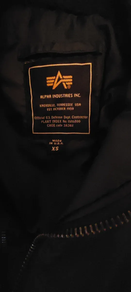 Bomber Aplha Industries con cuello de borreguito