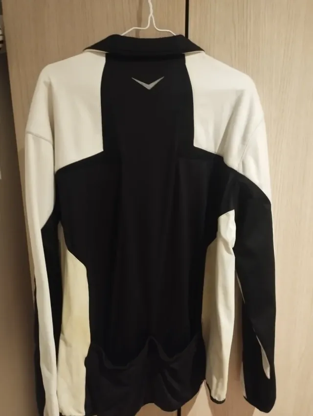 Chaqueta deportiva bicolor