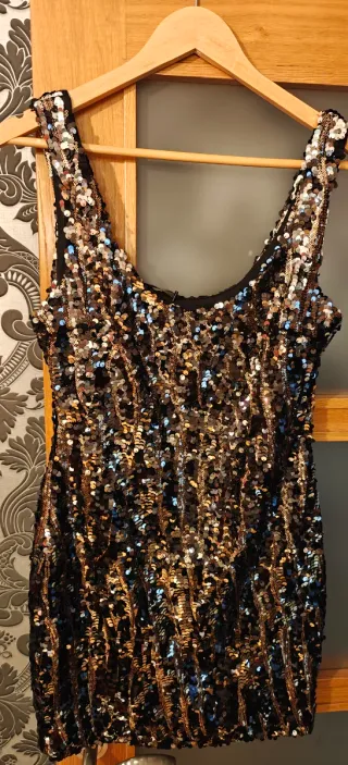 Vestido fiesta lentejuelas negro y dorado