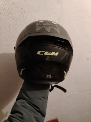 Casco integrale CGM con visiera solare