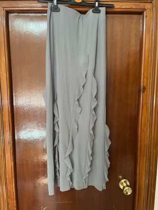 Falda Larga Zara Gris Volantes