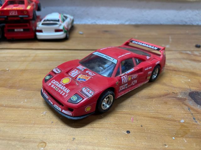 Coche Scalextric Ferrari F40 Catamaran
