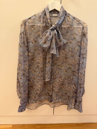 Blusa Zara Gasa Flores Talla S
