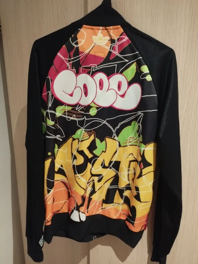 Chaqueta deportiva Adidas graffiti multicolor