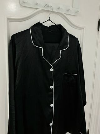 Conjunto Pijama Camisa y Pantalón elegante satén