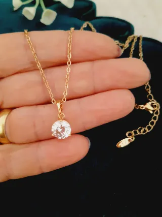 Collar chapado en oro con circonita cubica