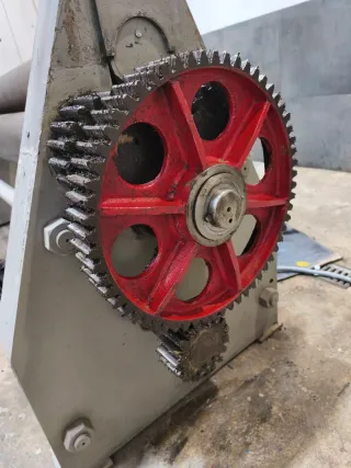 Cilindro curvador mecánico 2000x5-6mm