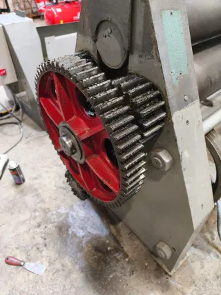 Cilindro curvador mecánico 2000x5-6mm