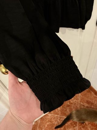 Blusa elegante escote V cintura ceñida