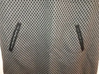 Vestido negro y gris con cuello Peter Pan