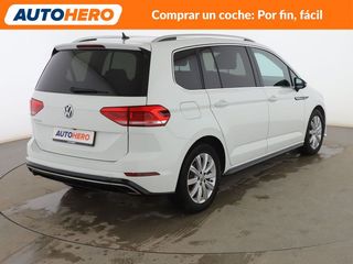 Volkswagen Touran 1.5 TSI ACT R-Line Sport