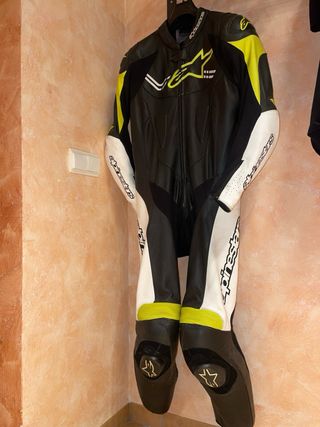 Mono Alpinestars Talla 42