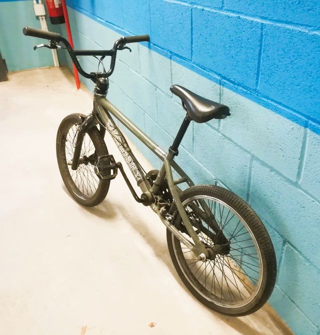 BICICLETA BMX "DIAMONDBACK"