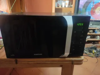 Microondas Samsung Negro