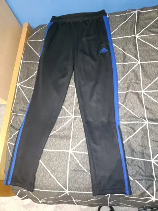 Pantalón de chándal Adidas negro y azul