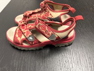 Sandalias niña Quechua T34/35