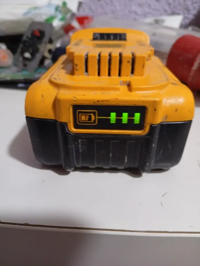 Batería DeWalt 18V 5Ah Li-Ion
