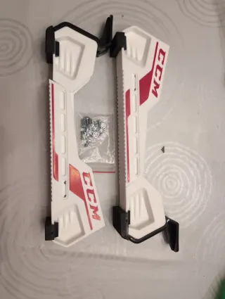 Salvacuchillas patines hielo CCM