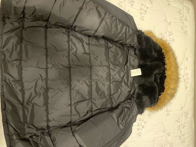 Chaqueta Carhartt Negra con Capucha